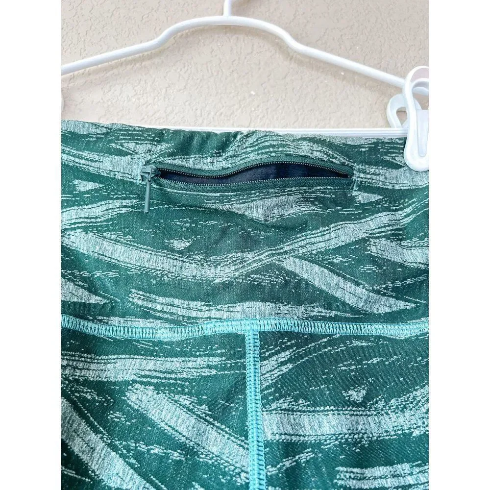 The North Face Women's Green Brush Leggings, Size Medium